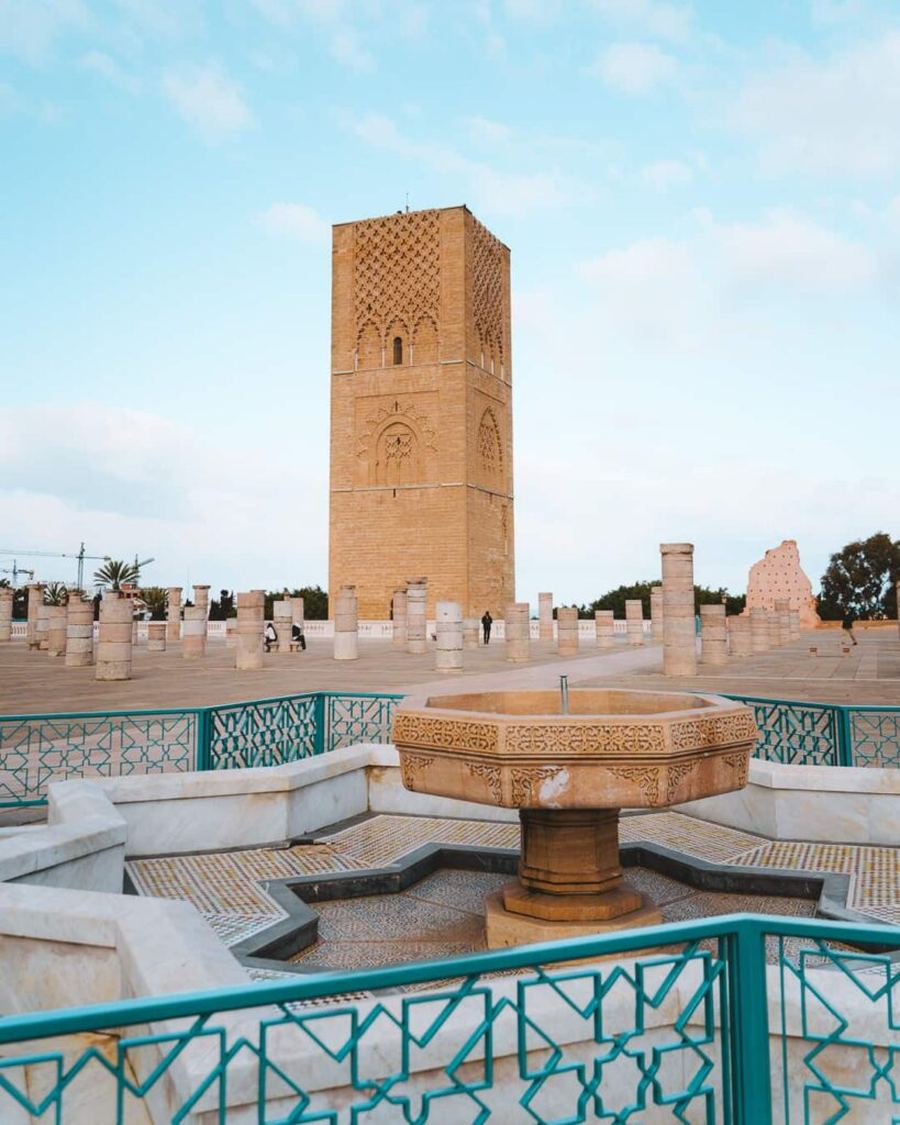 Tour Hassan à Rabat - création site web Rabat par l'agence Webbling